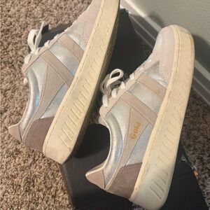 Gola Women's Metallic and Beige Sneakers